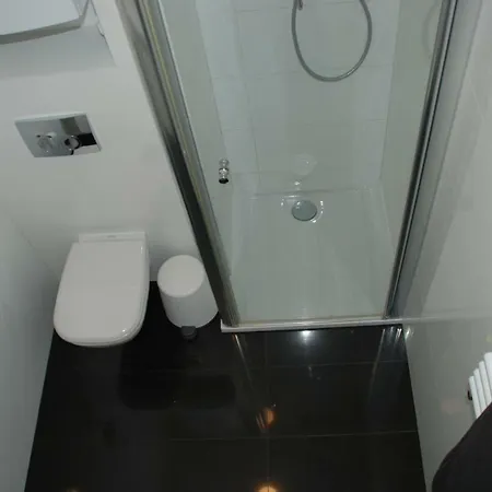 Apartament Amarone * ポビエロボ