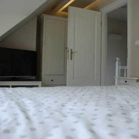 Apartament Amarone アパート *